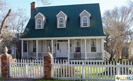 Farm and Ranch in Caldwell County, Texas