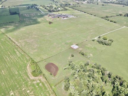 Farm and Ranch in Warren County, Tennessee