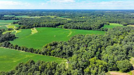 Farm and Ranch in Marion County, Illinois