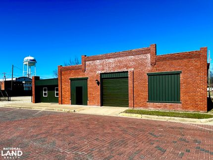 Land in Woodson County, Kansas