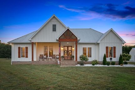 Farm and Ranch in Hickman County, Tennessee