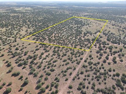 Farm and Ranch in Apache County, Arizona