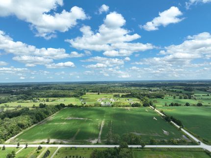 Land in Saint Clair County, Michigan