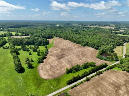 Farm and Ranch in Weakley County, Tennessee