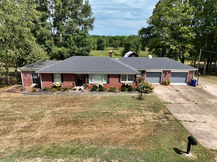 Land in Weakley County, Tennessee