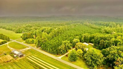 Farm and Ranch in Louisa County, Virginia
