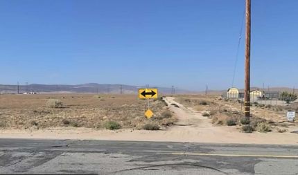 Land in Los Angeles County, California