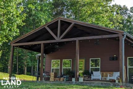 Farm and Ranch in Hickman County, Tennessee