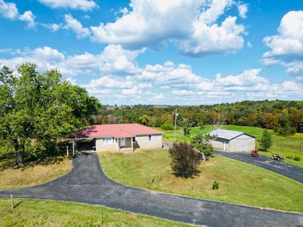 Farm and Ranch in Grayson County, Kentucky