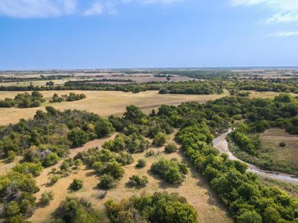 Farm and Ranch in Canadian County, Oklahoma