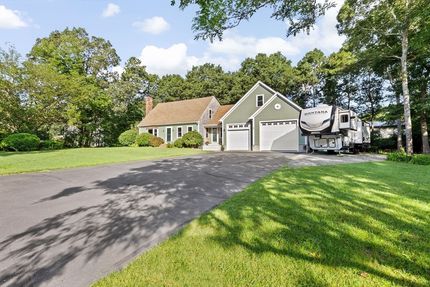 Farm and Ranch in Bristol County, Massachusetts