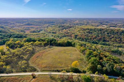 Land in Fayette County, Iowa
