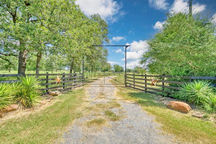 Lakefront Property in Madison County, Texas