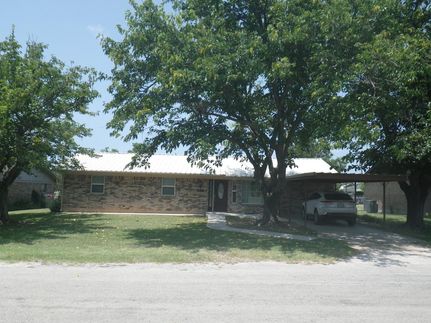 Homesite in Callahan County, Texas