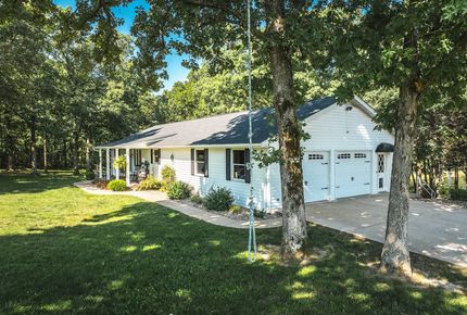 Land in Gasconade County, Missouri