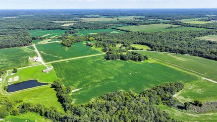 House in Marion County, Illinois