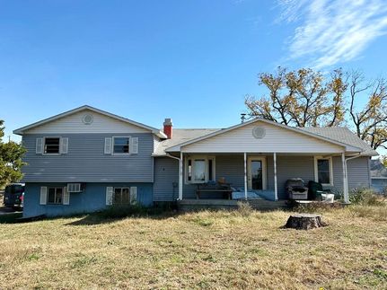 Farm and Ranch in Cedar County, Missouri