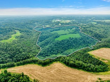 Farm and Ranch in Clay County, Tennessee