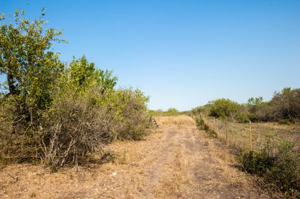 Land for sale in Medina County, Texas