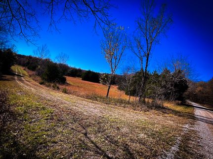 Land in Benton County, Missouri