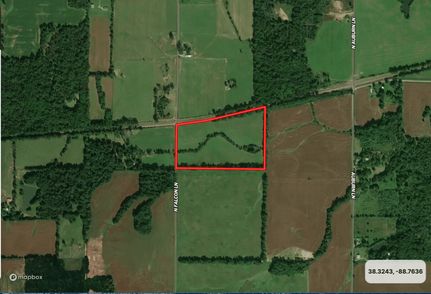 Farm and Ranch in Jefferson County, Illinois