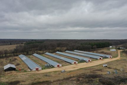 Farm and Ranch in Weakley County, Tennessee