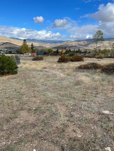 Land in Jackson County, Oregon