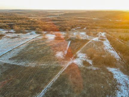 Land in Linn County, Kansas