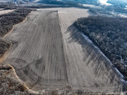 Farm and Ranch in Warren County, Illinois
