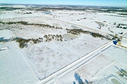 Land in Lyon County, Kansas
