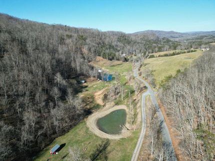 Farm and Ranch in Monroe County, West Virginia