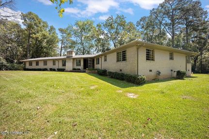 Farm and Ranch in Hinds County, Mississippi