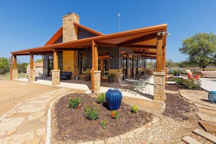 House in Llano County, Texas