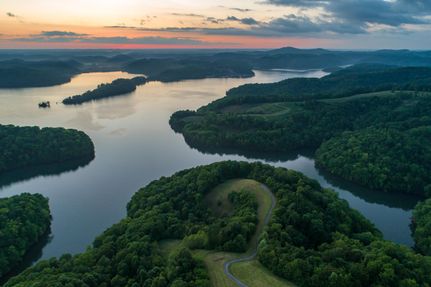 Homesite for sale in Overton County, Tennessee