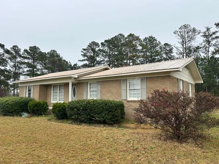 Farm and Ranch in Lancaster County, South Carolina