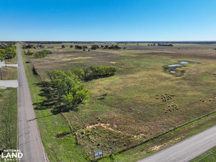 Land in Kingfisher County, Oklahoma