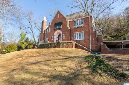 House in Calhoun County, Alabama