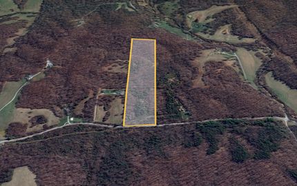 Farm and Ranch in Hardin County, Illinois