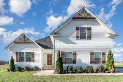 House in Robertson County, Tennessee