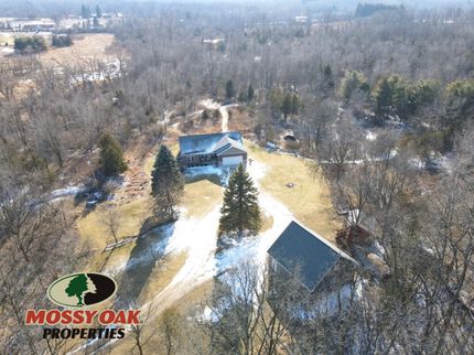 House in Hillsdale County, Michigan