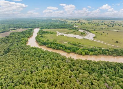 Riverfront Property for sale in Navarro County, Texas