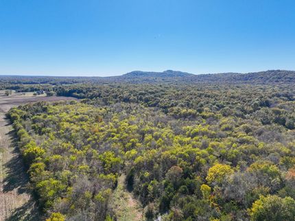 Farm and Ranch in Rutherford County, Tennessee