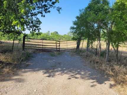 Timberland Property in Ellis County, Texas