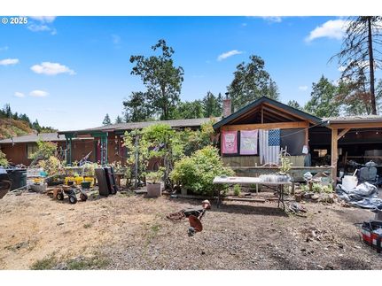 House in Josephine County, Oregon