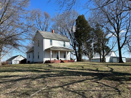 Farm and Ranch in Macon County, Illinois