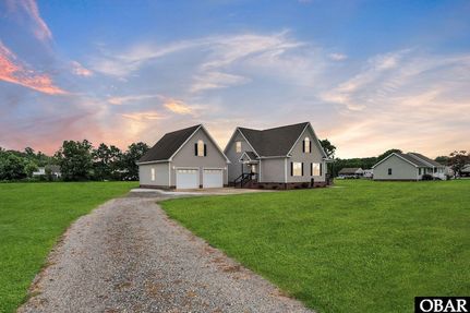 Lakefront Property for sale in Currituck County, North Carolina