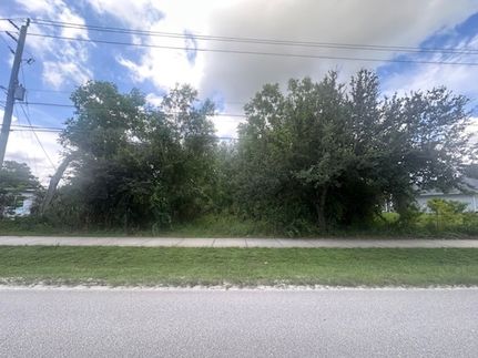 Homesite for sale in Indian River County, Florida