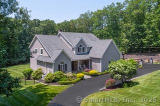 House for sale in New Haven County, Connecticut