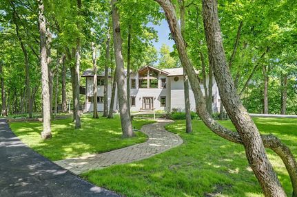 House for sale in Grundy County, Illinois
