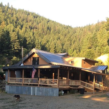 Land in Siskiyou County, California